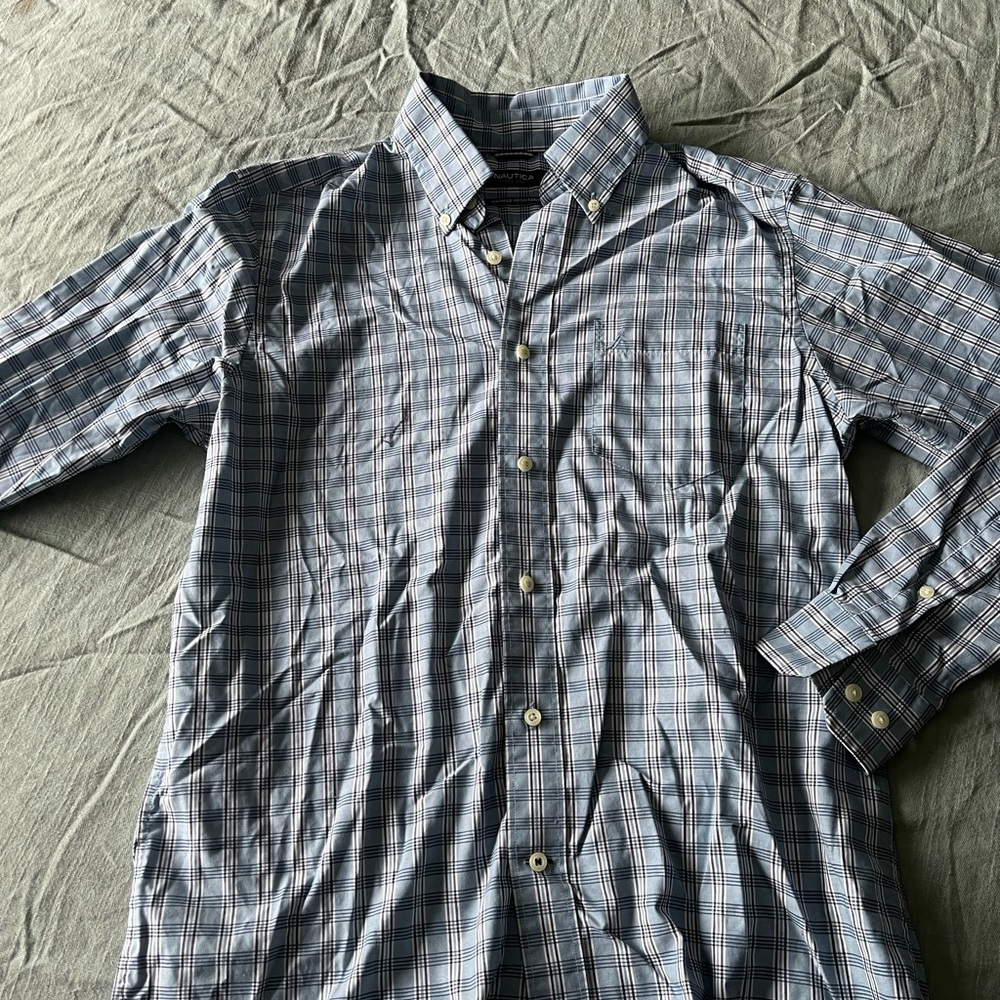 Men’s Nautica Button Down